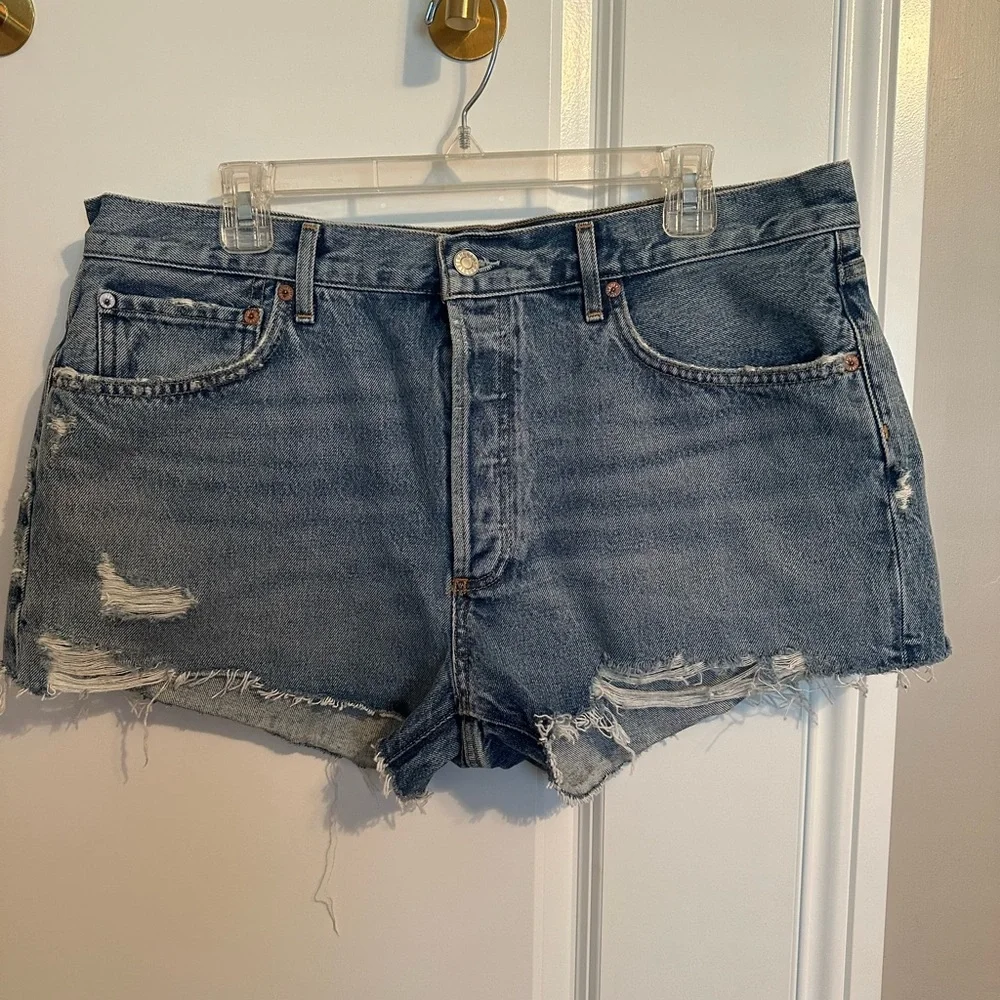 AGOLDE Parker Denim Shorts size 32, like new - Picture 2 of 5